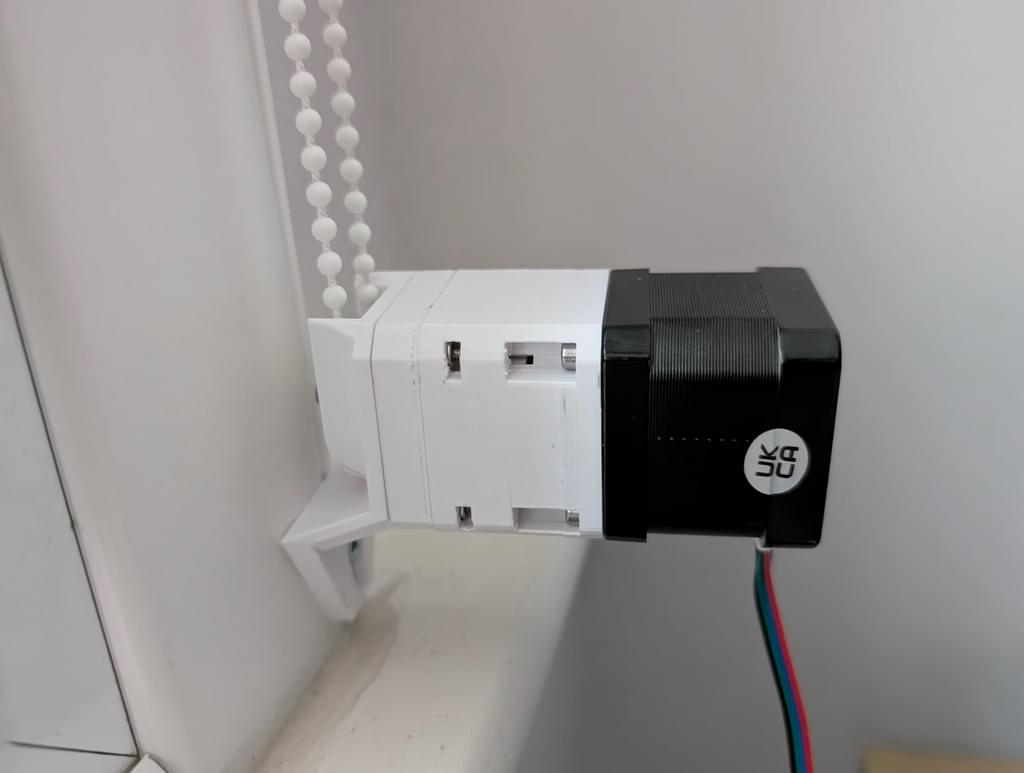 Printed gearbox attached to the NEMA 17 stepper motor.